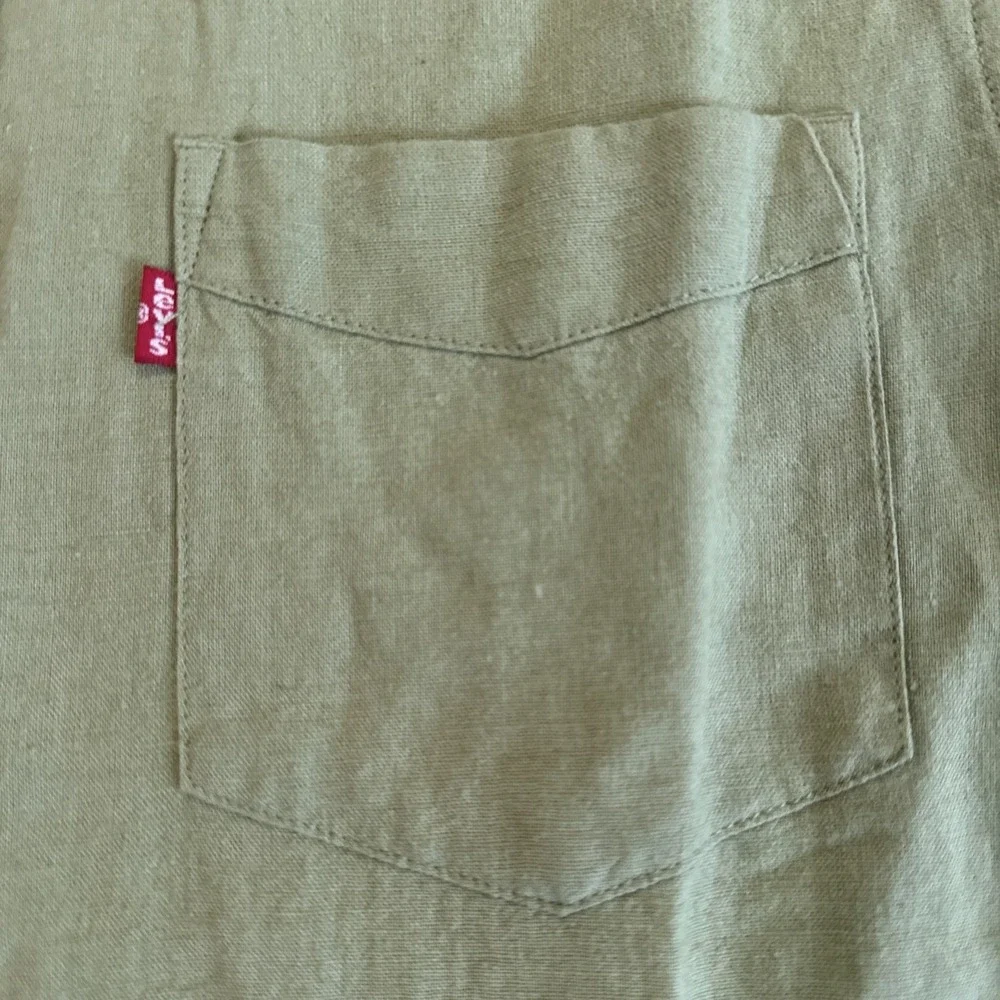Levi's Linen Blend SS Lightweight Shirt Pocket Green Small Travel‎ Beach NEW